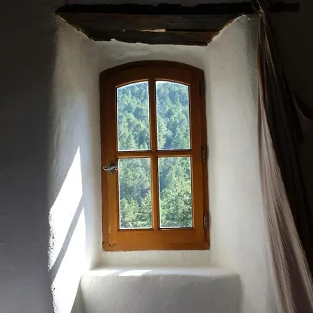 Prázdninový dům Cevennes House With Natural Pool In
